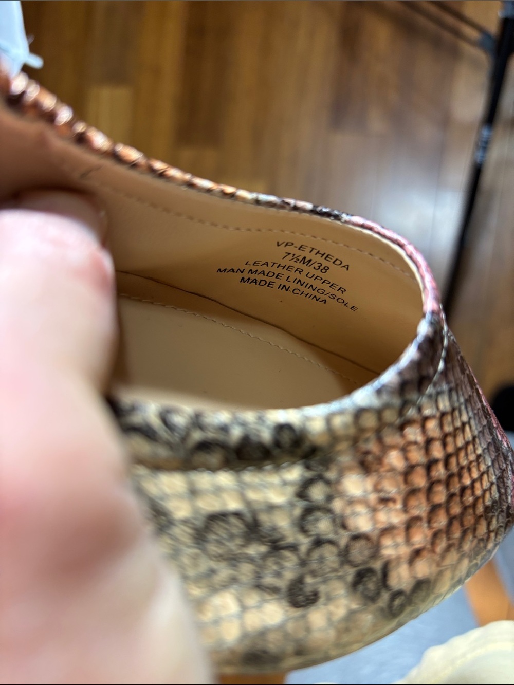 Vince Comuto Leather Snakeskin Ballet Flats Size 7.5 M - Picture 11 of 14